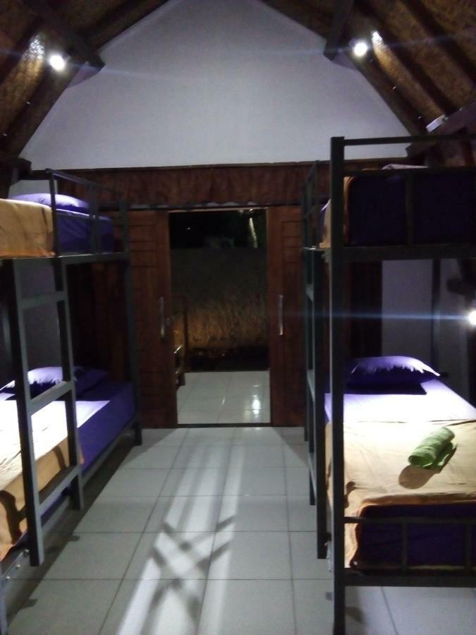 Bale Hostel Kuta  ภายนอก รูปภาพ